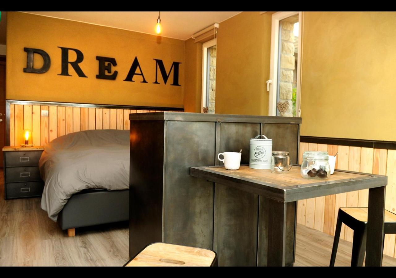 Sur Le Tige Hamois Bed & Breakfast Ngoại thất bức ảnh
