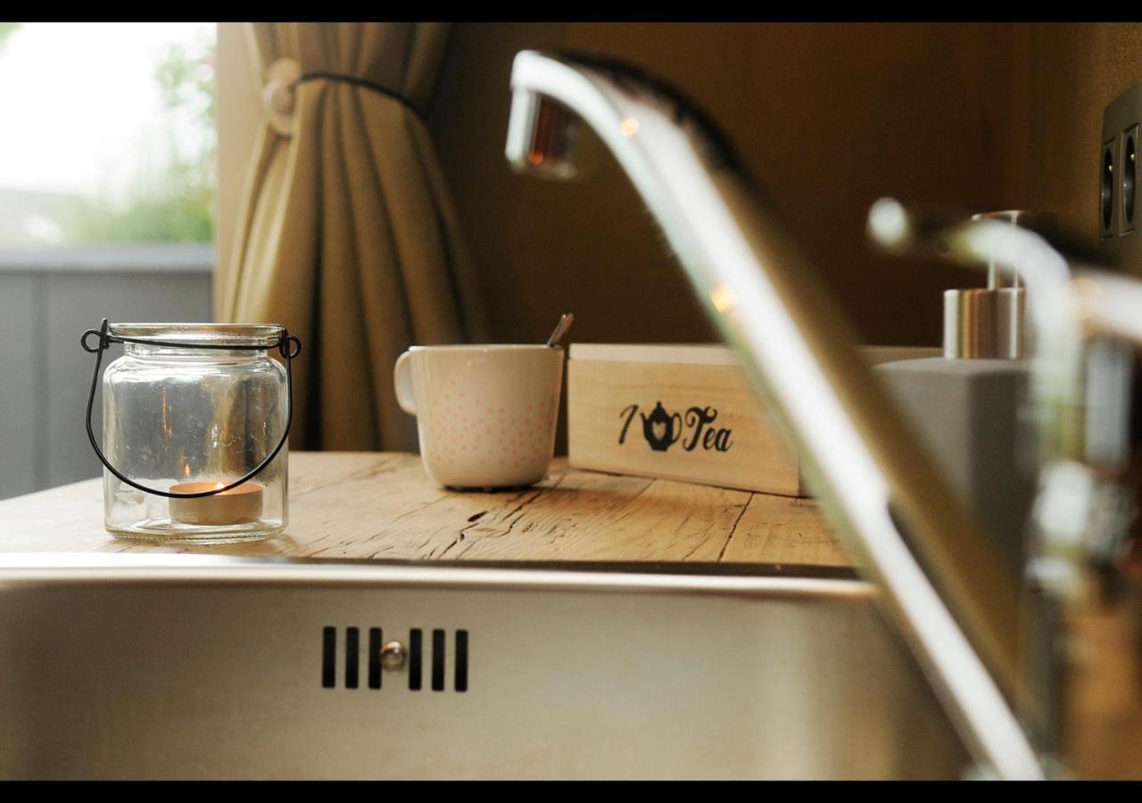 Sur Le Tige Hamois Bed & Breakfast Ngoại thất bức ảnh
